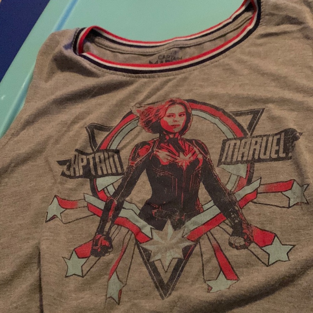 Captain marvel tshirt